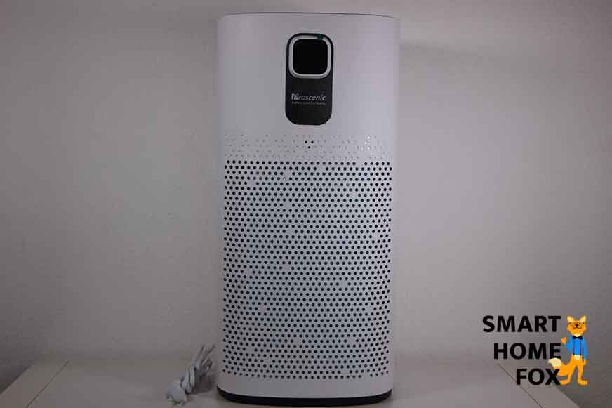 Man sieht den Proscenic A9 Luftreiniger. 